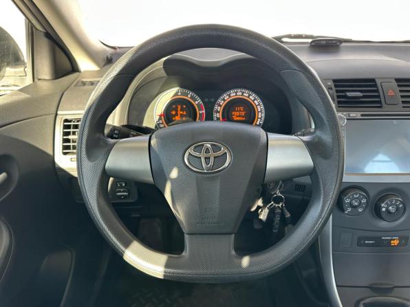 Toyota Corolla X (E140 E150) Рестайлинг с пробегом 2012 года, цена 1 300 000 рублей, 62853 км, седан, Автокод Объявления