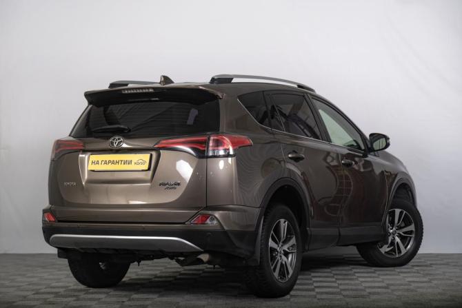 Toyota RAV4 IV (XA40) Рестайлинг с пробегом 2015 года, цена 2 329 000 рублей, 164700 км, внедорожник, Автокод Объявления