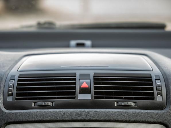Skoda Octavia II (A5) Рестайлинг с пробегом 2013 года, цена 998 000 рублей, 214182 км, лифтбек, Автокод Объявления
