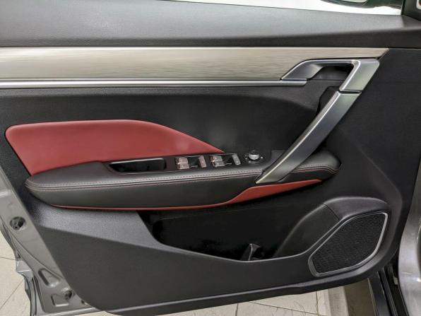 Geely Coolray I с пробегом 2023 года, цена 1 840 000 рублей, 33311 км, внедорожник, Автокод Объявления