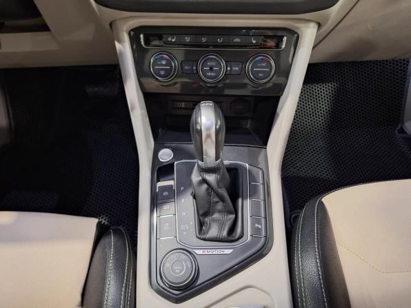 Volkswagen Tiguan II с пробегом 2017 года, цена 1 999 000 рублей, 142846 км, внедорожник, Автокод Объявления