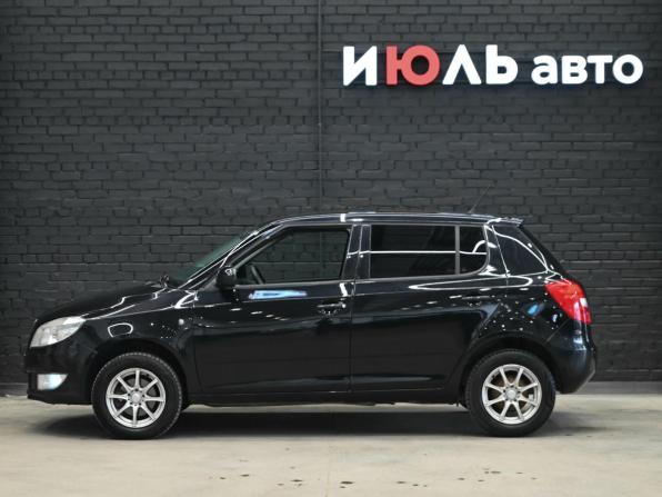 Skoda Fabia II Рестайлинг с пробегом 2011 года, цена 600 000 рублей, 214161 км, хэтчбек, Автокод Объявления