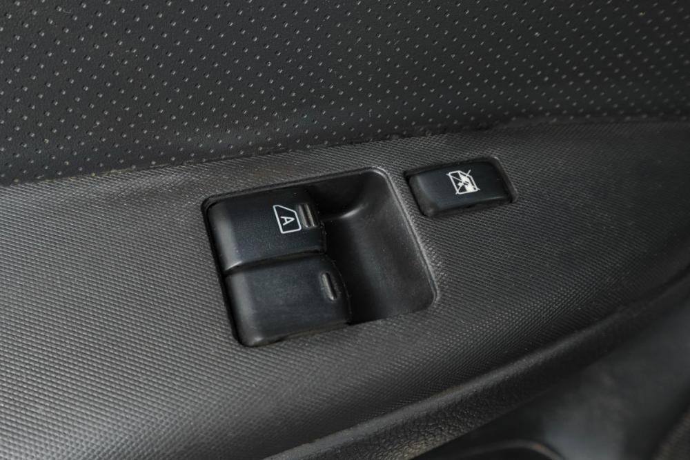 Nissan Note I Тюмень  - изображение 17