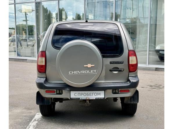 Chevrolet Niva I с пробегом 2006 года, цена 300 000 рублей, 181454 км, внедорожник, Автокод Объявления