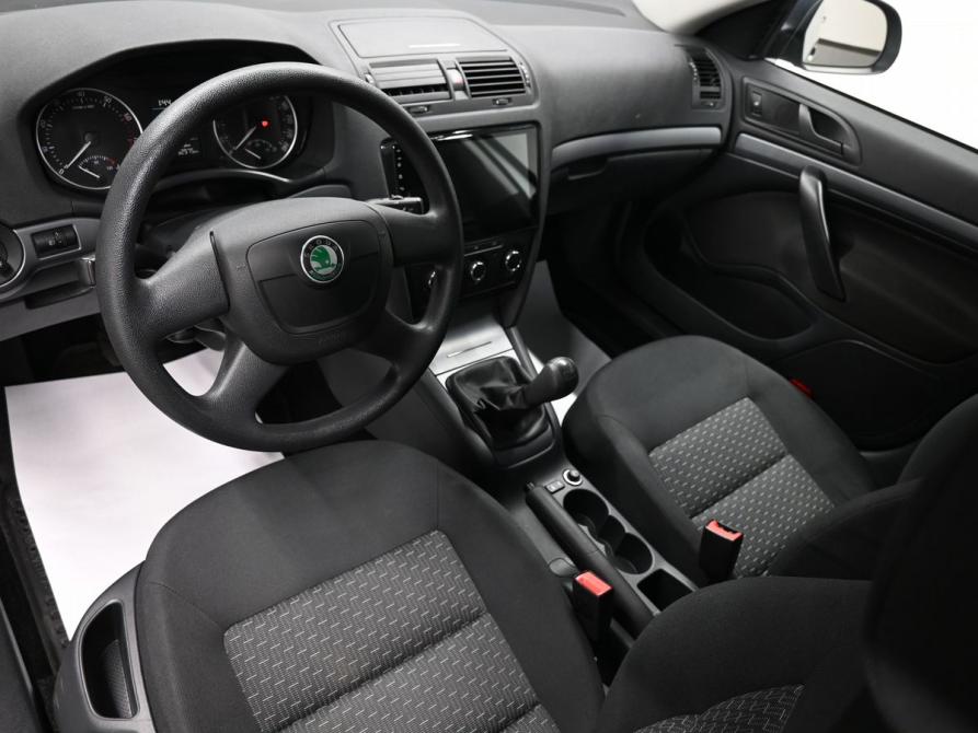 Skoda Octavia II (A5) Рестайлинг Тверь  - изображение 8