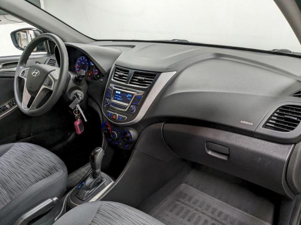 Hyundai Solaris I Рестайлинг с пробегом 2015 года, цена 1 160 000 рублей, 68850 км, хэтчбек, Автокод Объявления