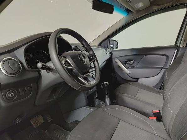 Renault Sandero II Рестайлинг с пробегом 2020 года, цена 1 205 000 рублей, 80962 км, хэтчбек, Автокод Объявления