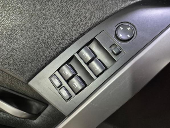 BMW 5 серии V (E60/E61) с пробегом 2006 года, цена 730 000 рублей, 271873 км, седан, Автокод Объявления