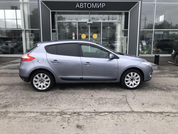 Renault Megane III с пробегом 2010 года, цена 570 000 рублей, 294418 км, хэтчбек, Автокод Объявления