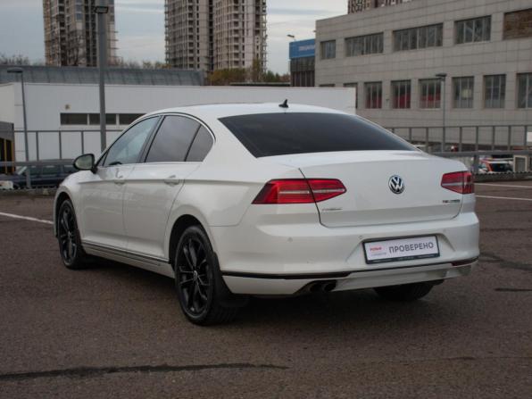 Volkswagen Passat B8 с пробегом 2016 года, цена 1 997 000 рублей, 132191 км, седан, Автокод Объявления