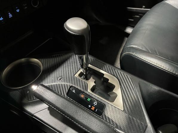 Toyota RAV4 IV (XA40) с пробегом 2013 года, цена 1 570 000 рублей, 261908 км, внедорожник, Автокод Объявления