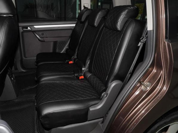 Volkswagen Touran I Рестайлинг 2 с пробегом 2011 года, цена 737 000 рублей, 231334 км, компактвэн, Автокод Объявления