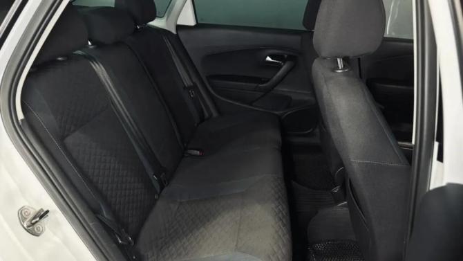 Volkswagen Polo V Рестайлинг с пробегом 2019 года, цена 1 240 000 рублей, 133136 км, седан, Автокод Объявления