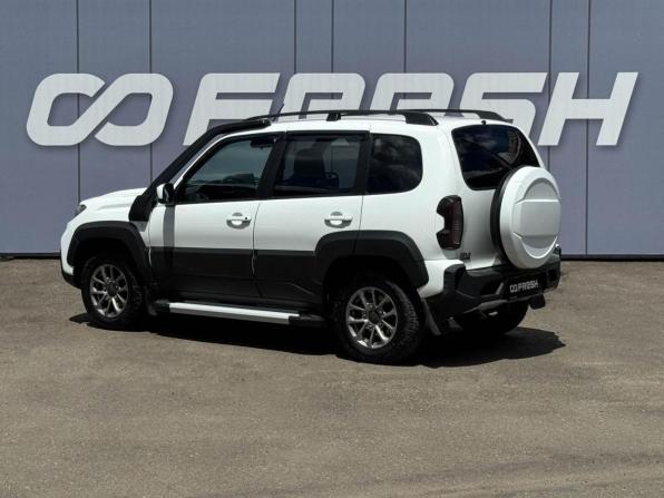 Lada (ВАЗ) Niva Travel I с пробегом 2021 года, цена 829 000 рублей, 101248 км, внедорожник, Автокод Объявления