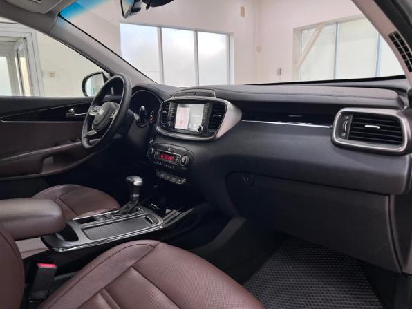 Kia Sorento III Prime Рестайлинг с пробегом 2019 года, цена 3 030 000 рублей, 140750 км, внедорожник, Автокод Объявления