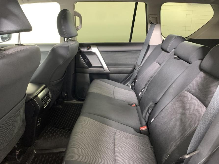 Toyota Land Cruiser Prado 150 Series Рестайлинг 1 Москва  - изображение 18