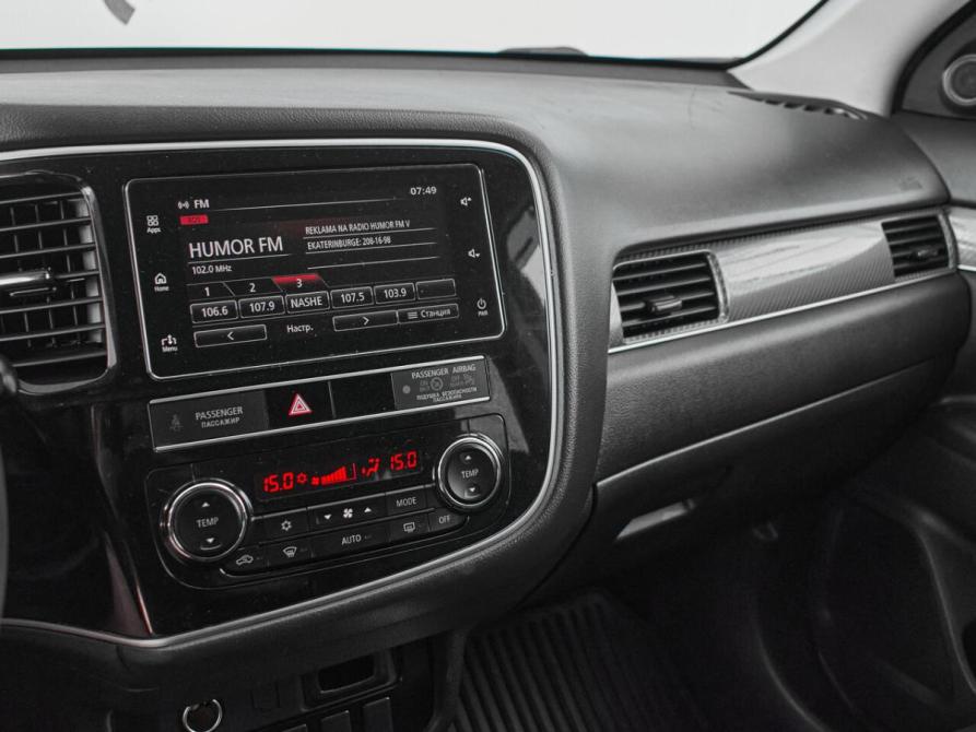 Mitsubishi Outlander III Рестайлинг 3 Екатеринбург  - изображение 16