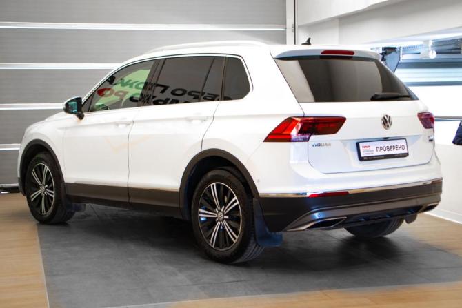 Volkswagen Tiguan II с пробегом 2017 года, цена 1 965 000 рублей, 211977 км, внедорожник, Автокод Объявления
