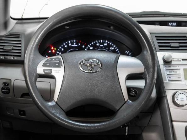 Toyota Camry VI (XV40) Рестайлинг с пробегом 2010 года, цена 1 050 000 рублей, 329368 км, седан, Автокод Объявления