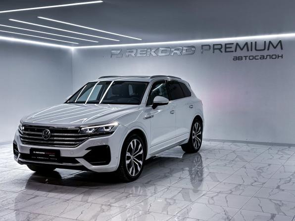 Volkswagen Touareg III с пробегом 2018 года, цена 5 650 000 рублей, 111049 км, внедорожник, Автокод Объявления