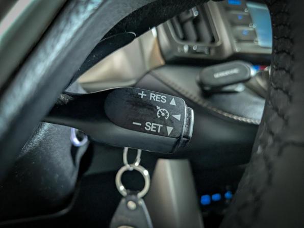Toyota RAV4 IV (XA40) с пробегом 2015 года, цена 1 949 000 рублей, 117000 км, внедорожник, Автокод Объявления
