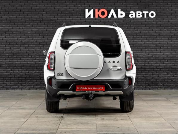 Lada (ВАЗ) Niva Travel I с пробегом 2024 года, цена 1 150 000 рублей, 30989 км, внедорожник, Автокод Объявления
