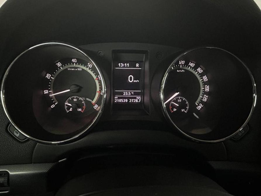 Skoda Yeti I Рестайлинг Санкт-Петербург  - изображение 14