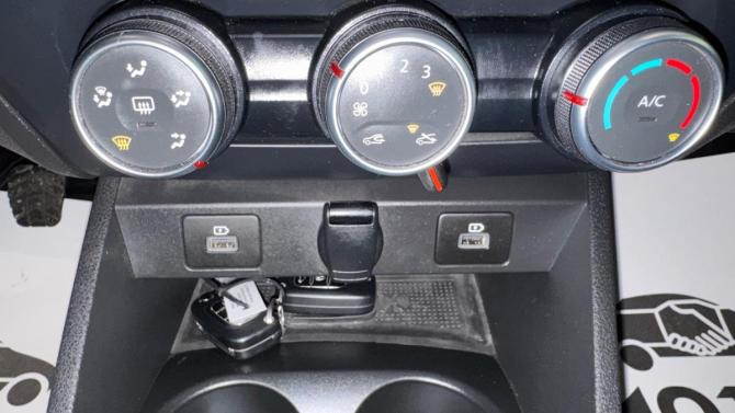 Lada (ВАЗ) Vesta I Рестайлинг (NG) с пробегом 2023 года, цена 1 099 000 рублей, 61205 км, седан, Автокод Объявления