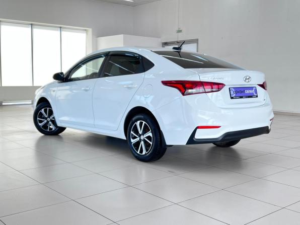 Hyundai Solaris II с пробегом 2018 года, цена 1 310 000 рублей, 145000 км, седан, Автокод Объявления