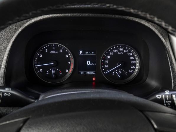Hyundai Tucson III с пробегом 2016 года, цена 1 850 000 рублей, 216691 км, внедорожник, Автокод Объявления