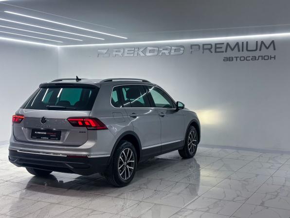 Volkswagen Tiguan II Рестайлинг с пробегом 2020 года, цена 2 449 000 рублей, 182000 км, внедорожник, Автокод Объявления
