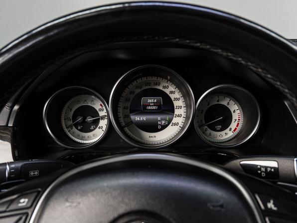 Mercedes-Benz E-Класс IV (W212 S212 C207) Рестайлинг с пробегом 2013 года, цена 2 400 000 рублей, 184997 км, седан, Автокод Объявления