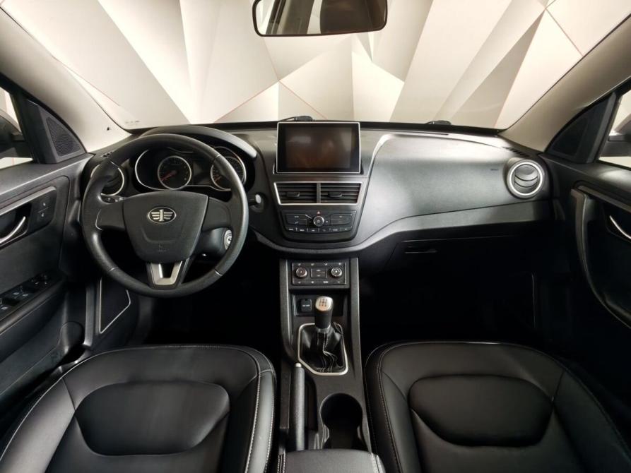 FAW Besturn X40 I Москва  - изображение 14