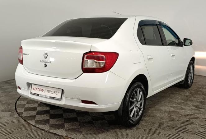 Renault Logan II с пробегом 2018 года, цена 820 000 рублей, 113628 км, седан, Автокод Объявления