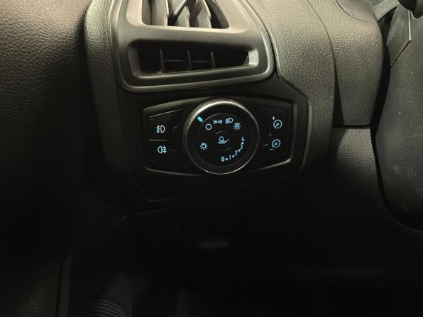 Ford Focus III с пробегом 2012 года, цена 712 000 рублей, 242078 км, седан, Автокод Объявления