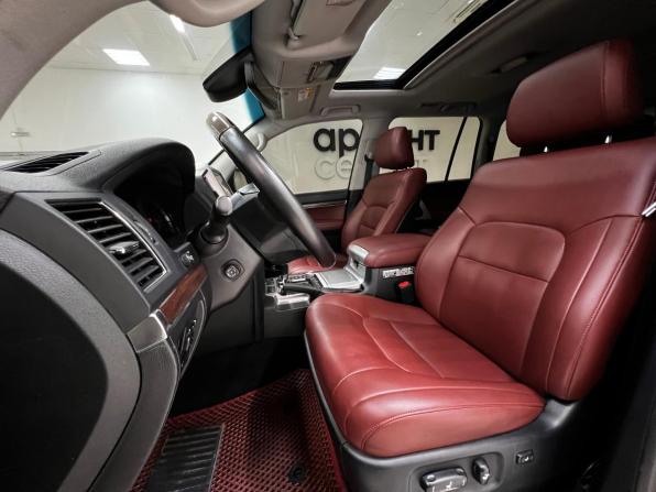 Toyota Land Cruiser 200 Series Рестайлинг 2 с пробегом 2016 года, цена 6 000 000 рублей, 125400 км, внедорожник, Автокод Объявления