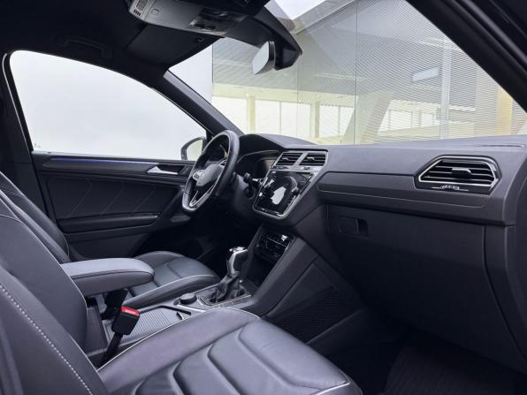Volkswagen Tiguan II Рестайлинг с пробегом 2021 года, цена 3 780 000 рублей, 90000 км, внедорожник, Автокод Объявления
