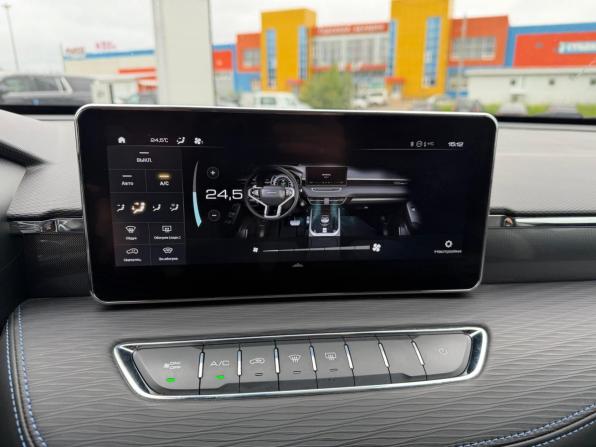 Haval Jolion I Рестайлинг с пробегом 2024 года, цена 2 370 000 рублей, 13701 км, внедорожник, Автокод Объявления