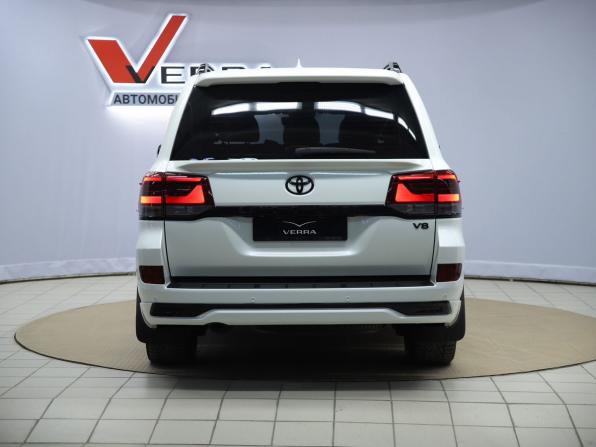 Toyota Land Cruiser 200 Series Рестайлинг 2 с пробегом 2016 года, цена 7 190 000 рублей, 178600 км, внедорожник, Автокод Объявления
