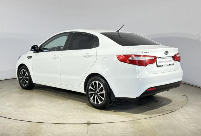 Kia Rio III с пробегом 2013 года, цена 870 000 рублей, 212307 км, седан, Автокод Объявления