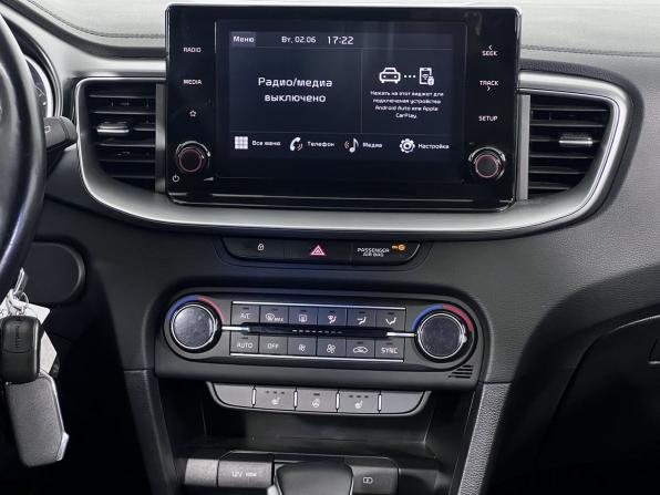 Kia Ceed III Рестайлинг с пробегом 2022 года, цена 2 180 000 рублей, 50500 км, универсал, Автокод Объявления
