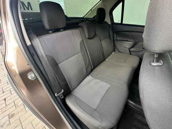 Renault Logan II Рестайлинг с пробегом 2019 года, цена 1 120 000 рублей, 71397 км, седан, Автокод Объявления
