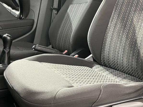 Volkswagen Polo V Рестайлинг с пробегом 2017 года, цена 1 100 000 рублей, 109087 км, седан, Автокод Объявления