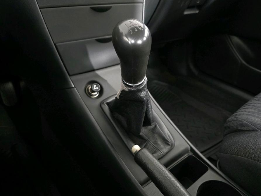 Toyota Corolla IX (E120 E130) Новосибирск  - изображение 16