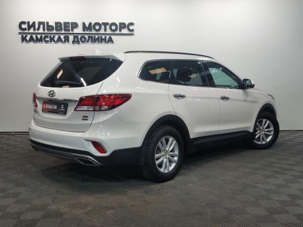Hyundai Santa Fe III Рестайлинг с пробегом 2017 года, цена 2 440 000 рублей, 124000 км, внедорожник, Автокод Объявления