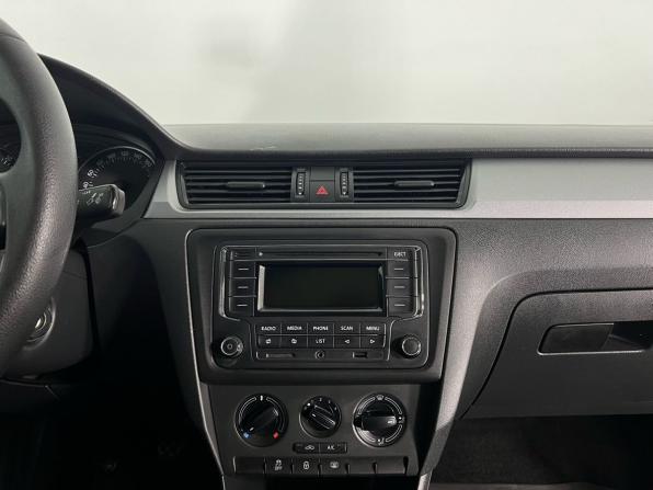 Skoda Rapid I с пробегом 2016 года, цена 1 025 000 рублей, 120000 км, лифтбек, Автокод Объявления
