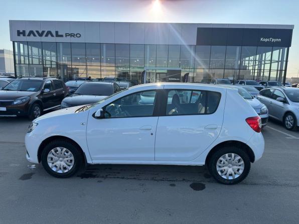 Renault Sandero II с пробегом 2017 года, цена 748 800 рублей, 44534 км, хэтчбек, Автокод Объявления