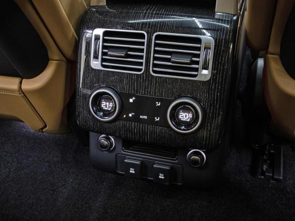 Land Rover Range Rover IV Рестайлинг с пробегом 2020 года, цена 10 998 000 рублей, 76266 км, внедорожник, Автокод Объявления