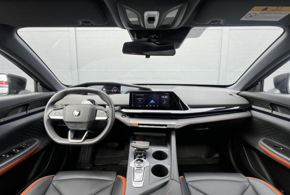 Changan UNI-V I Красноярск  - изображение 14