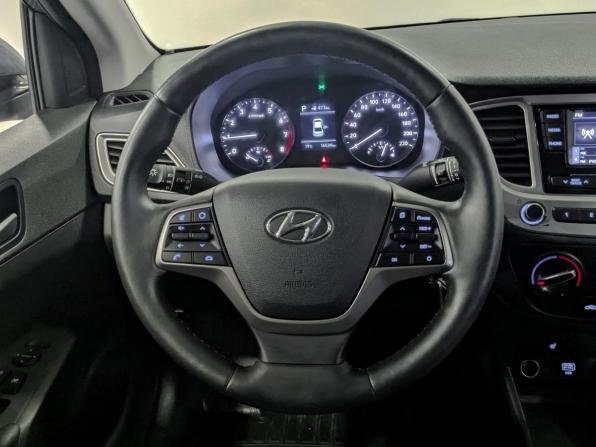 Hyundai Solaris II с пробегом 2020 года, цена 1 740 000 рублей, 16497 км, седан, Автокод Объявления